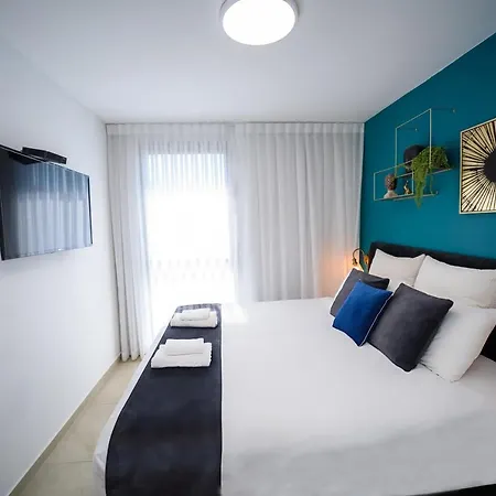 Yalarent Migdalor Boutique Apartments With Sea Views Tiberias Exterior foto
