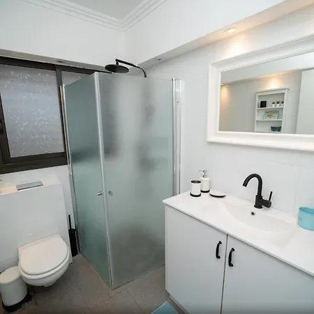 Yalarent Migdalor Boutique Apartments With Sea Views Tiberias Exterior foto