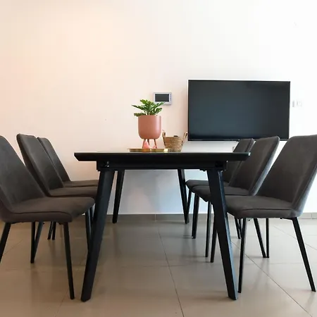 Yalarent Migdalor Boutique Apartments With Sea Views Tiberias Exterior foto