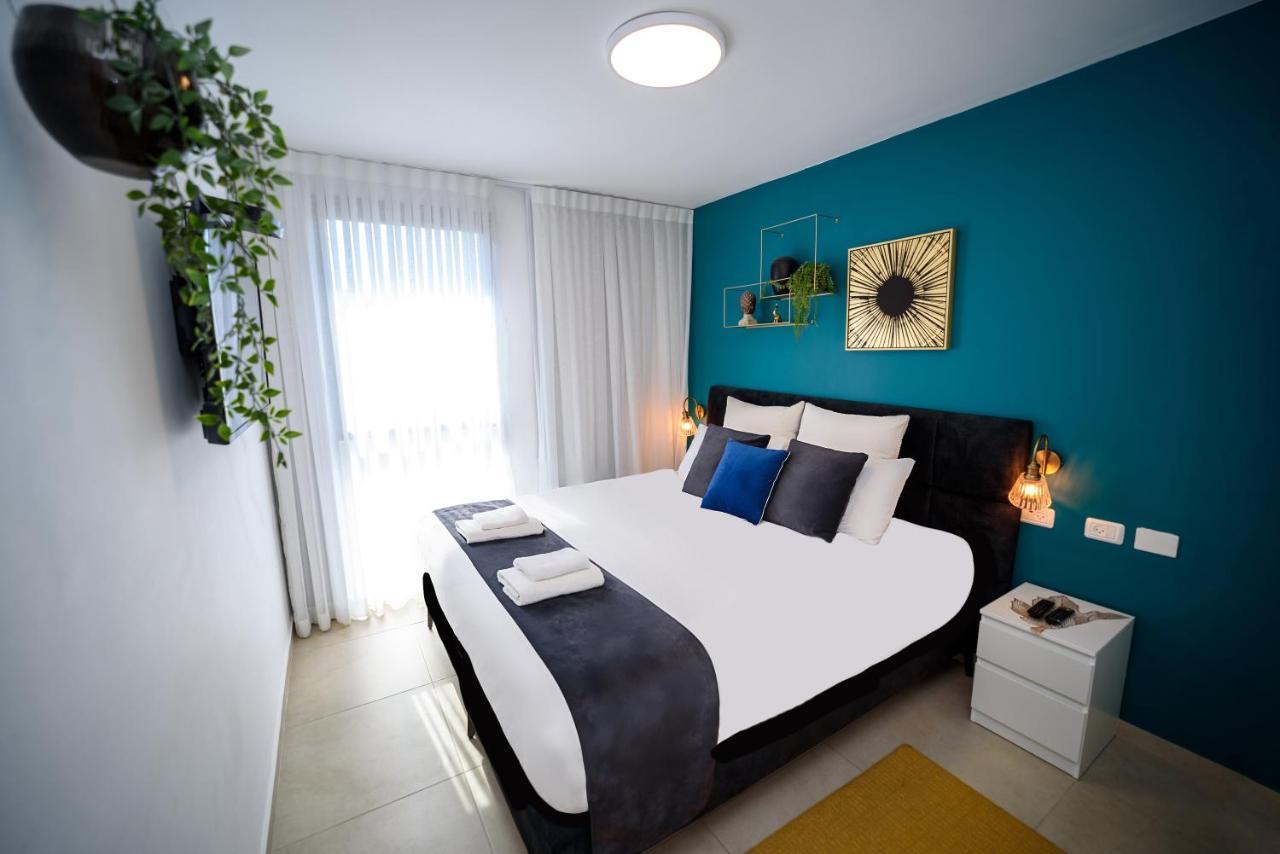 Yalarent Migdalor Boutique With Sea Views Apartment *