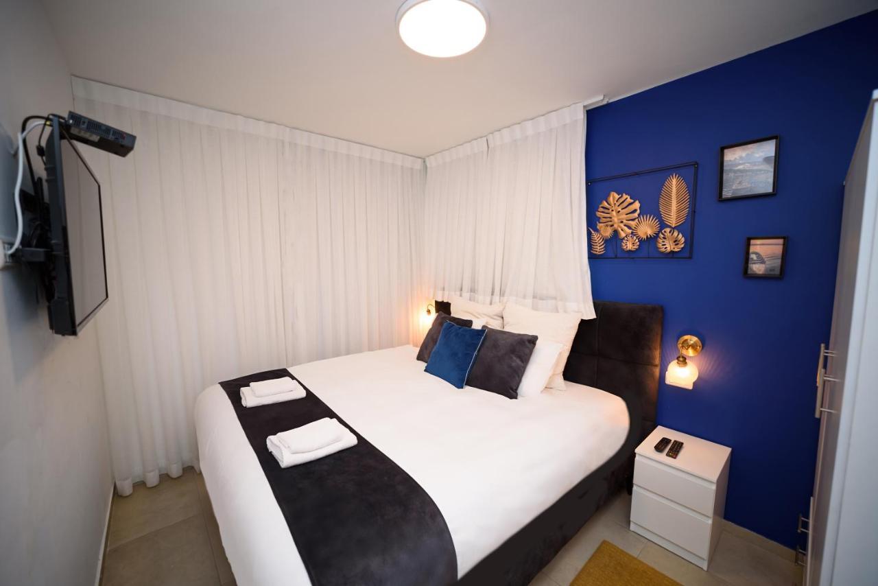 Yalarent Migdalor Boutique With Sea Views Apartment *