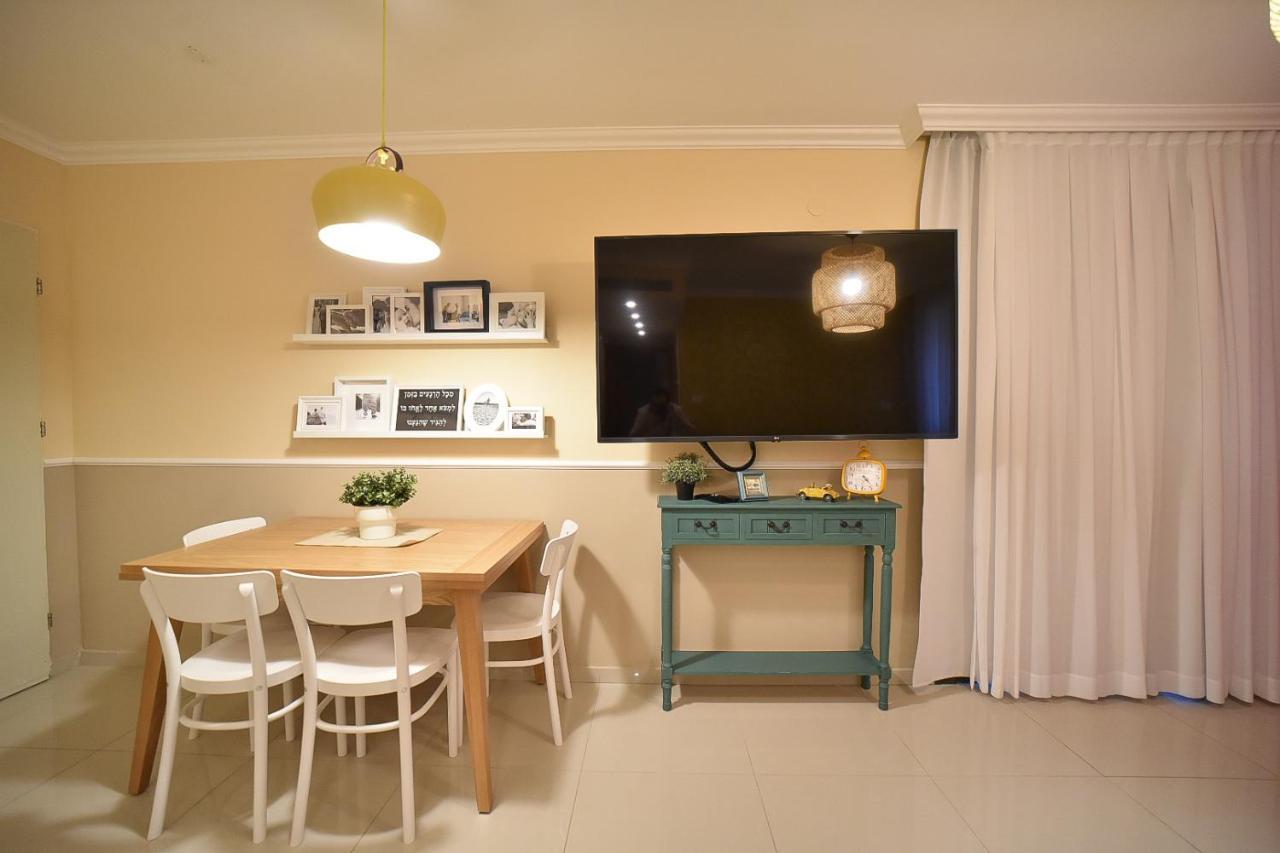 Apartment Yalarent Migdalor Boutique With Sea Views